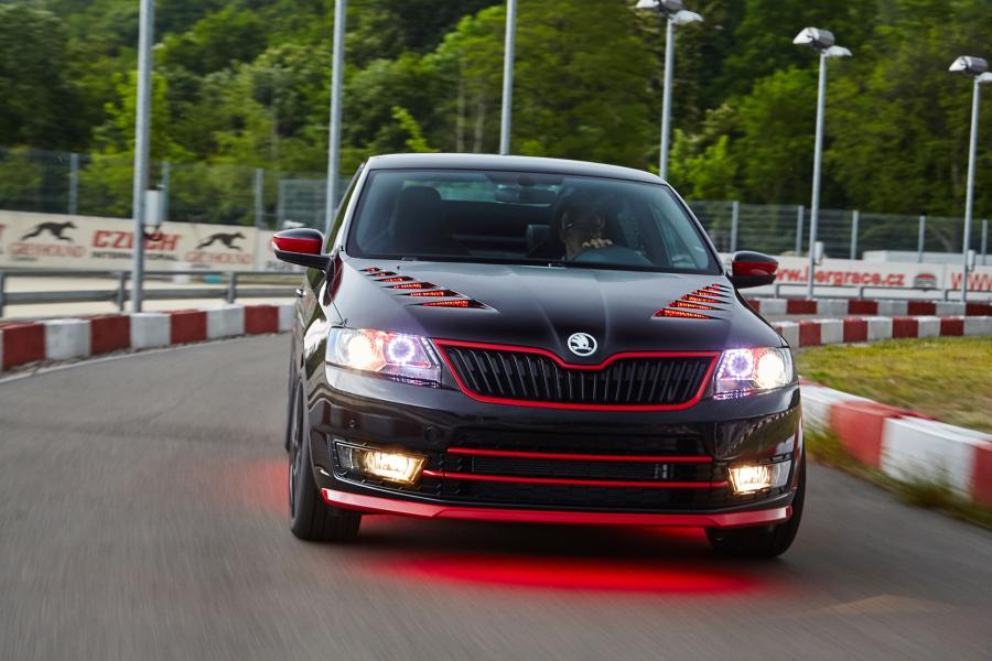  Skoda Atero Concept 2016 года  (фото 5 из 10)
